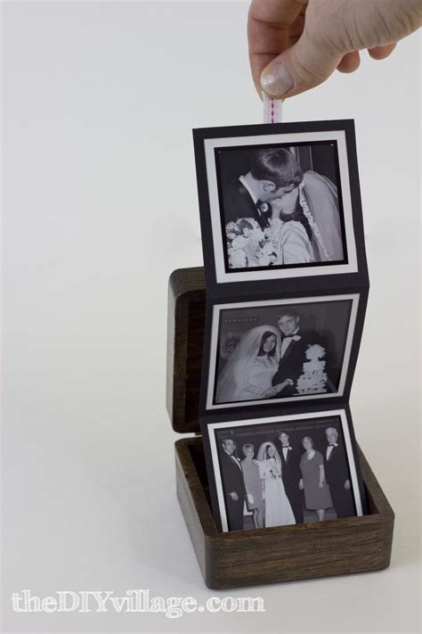 pop up photo box